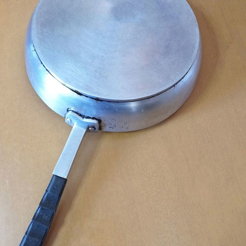 Aluminium frying pan used, collectible 50s–60s, 28 cm diameter
