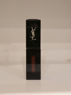 Yves Saint Laurent Vernis À Lèvres Vinyl Cream lip gloss like new shade 409