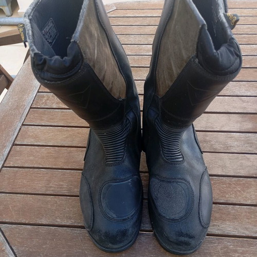 Μπότες μηχανής Dainese νούμερο 43 σαν καινούργιες