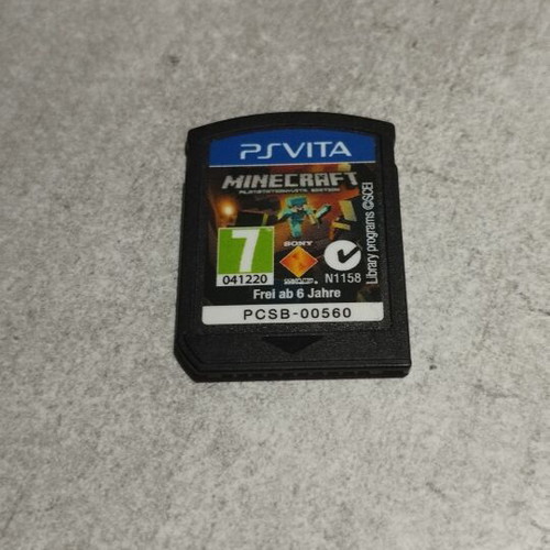 Minecraft game for PlayStation Vita used