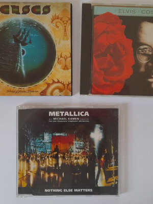 Pack of 3 used rock CDs