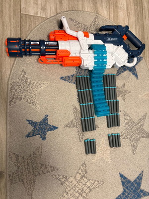 Nerf Zuru X-Shot Excel Crusher toy gun like new with 48 foam darts