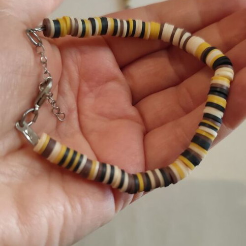 Summer bracelet and necklace used, multicolored for the sea
