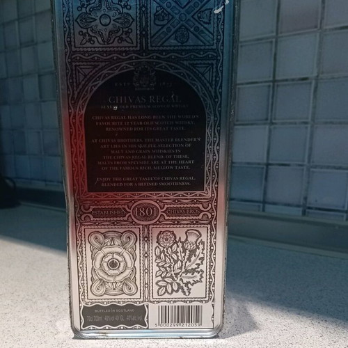 Collectible metal box Chivas Regal 12 years like new