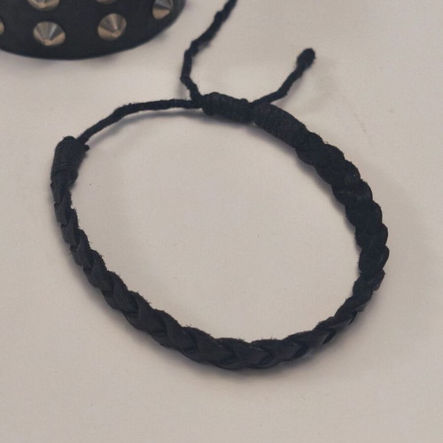 Men's jewelry set with lizard necklace and 4 bracelets