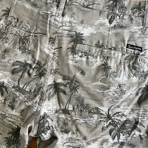 H&M Bermuda shorts with perfect print, like new, size 36