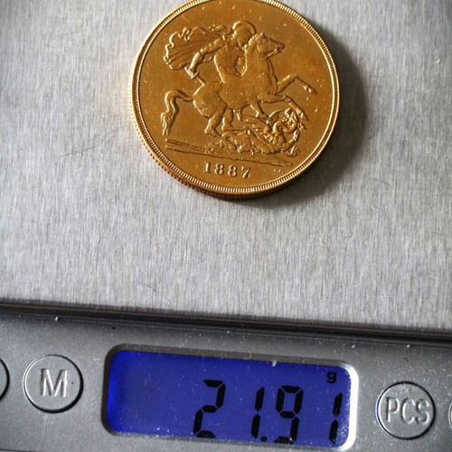 English Victoria Gold-Plated Pentoliro Coin Pendant New
