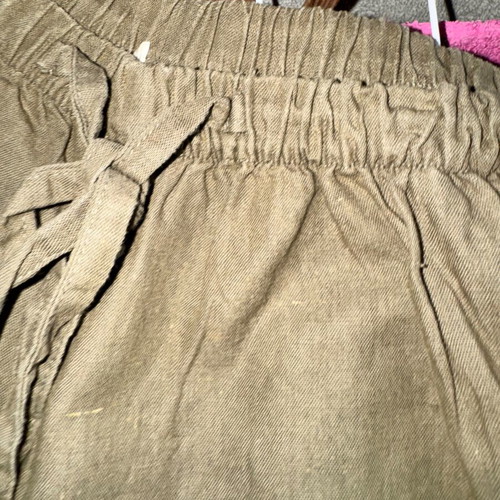 Women's linen pants khaki size 20 used with slight wear marks