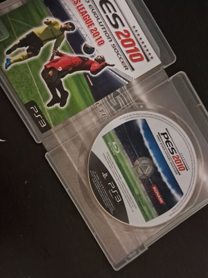 Pro Evolution Soccer 2010 PS3 game like new