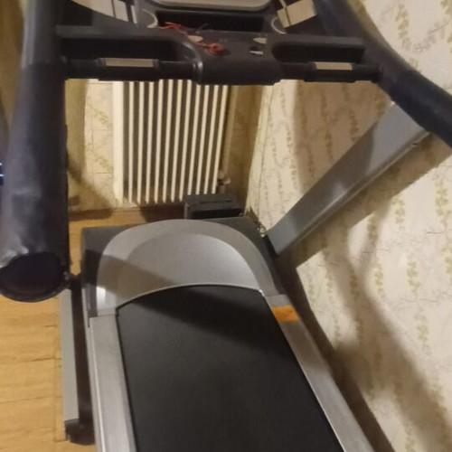 Axxon 2063 CA treadmill like new