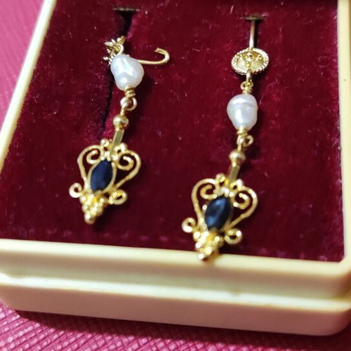 14K Gold Earrings new, 1.9 g