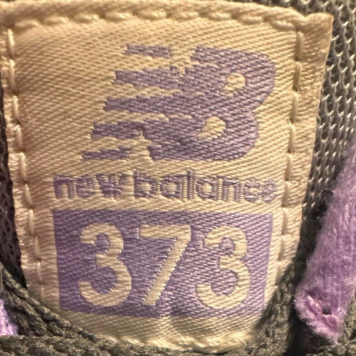 New Balance 373 sneakers like new, grey purple size 37.5