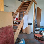 Wooden staircase with 13 steps, 4m length