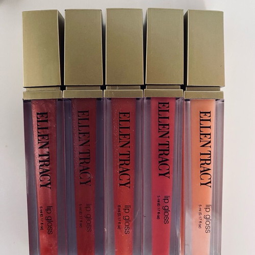 Set of 5 lipgloss new, 3 with glitter