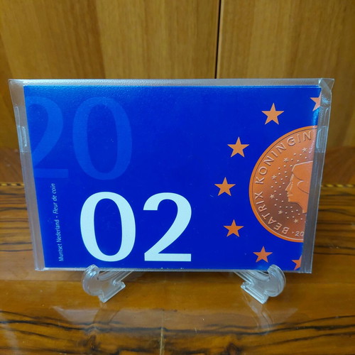 Netherlands euro coin set 2002 new, 8 uncirculated coins