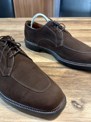 Alden New England Split-Toe Shoes used, brown suede, size 10.5 C/E