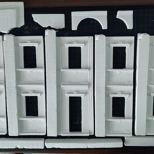1/35 German Ruined House Model New, synthetic plaster