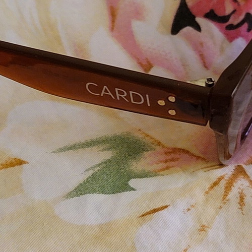 Brown sunglasses