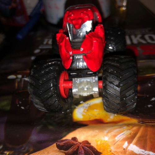 Monster truck like new