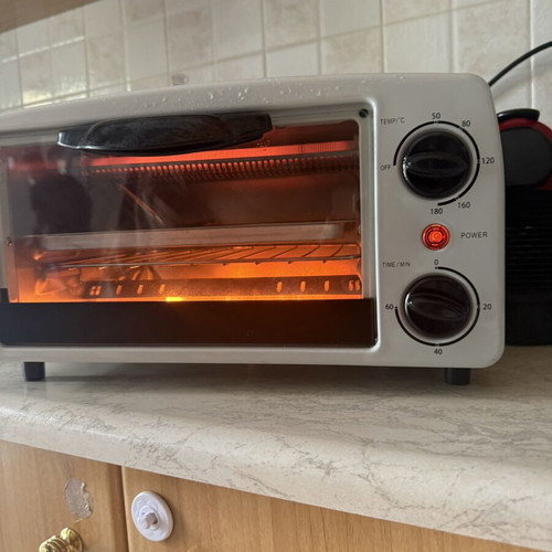 Sterilization oven used with tray and minor marks