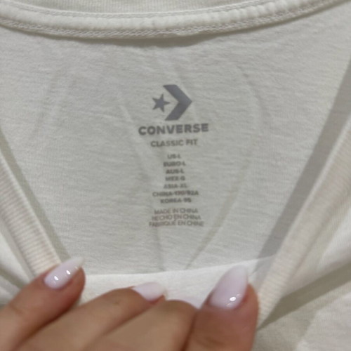 Converse T-shirt like new, size L, black and white