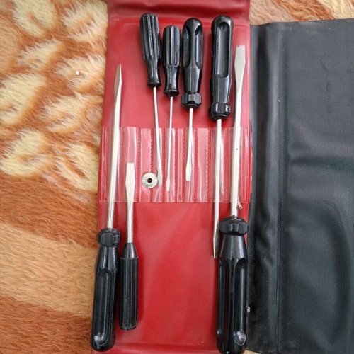 Screwdriver set new, quality