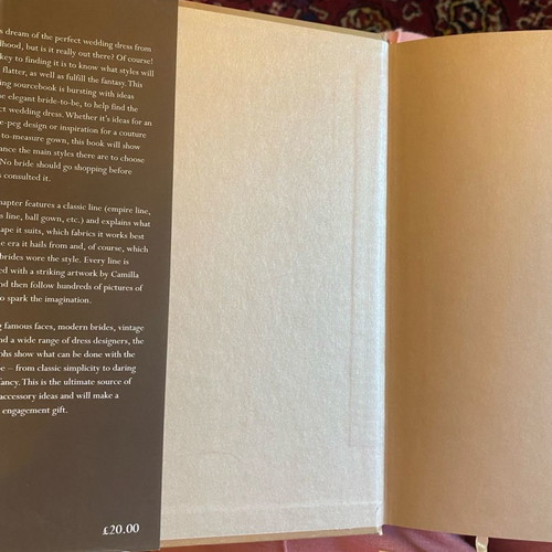 The Wedding Dress, a sourcebook book like new