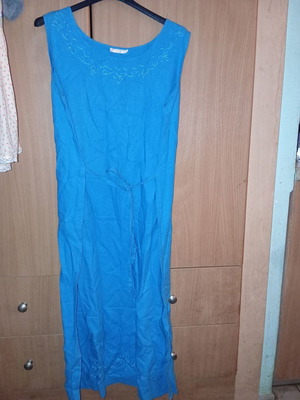 Turquoise dress new, size M