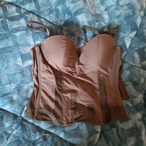 Black corset with detachable straps like new