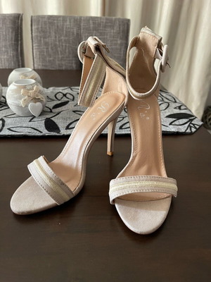 Beige women's sandals new with gold details