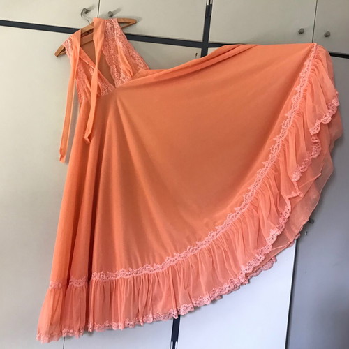 Bridal nightgown like new, size S, orange