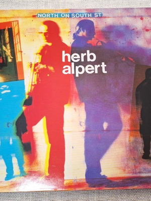 Herb Alpert North On South St. LP σαν καινούργιο, jazz