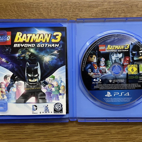 Lego Batman 3 Beyond Gotham PS4 game