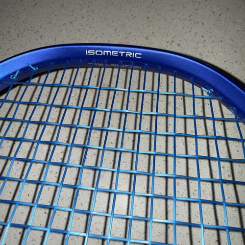 Yonex Ezone 98 305gr Blast Blue L4 tennis racket like new