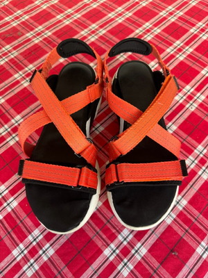 Tamaris sandals like new, orange, anatomical size 39