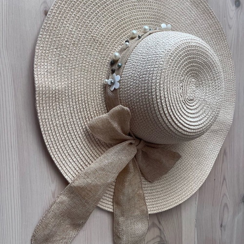 Hat beige natural paper like new, size S-M