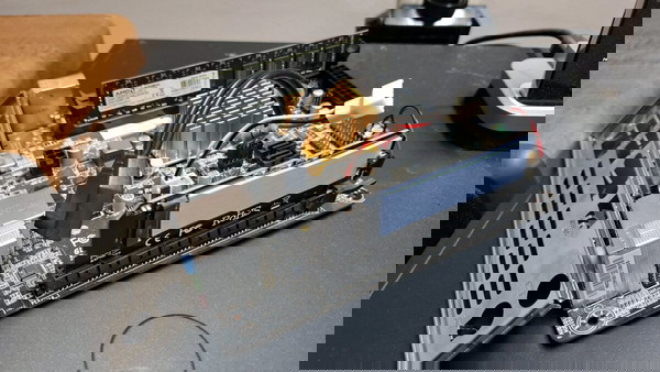 Μητρική Mini-ITX χαμηλής κατανάλωσης για NAS/HTPC Biostar A68N-2100K + DDR3 8GB