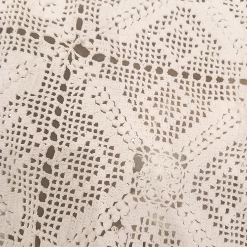 Handmade tablecloth and runners set, like new