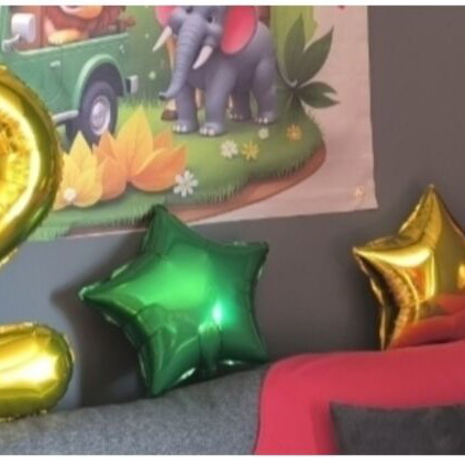 Foil balloons for birthday party, stars, number two, lion with crown