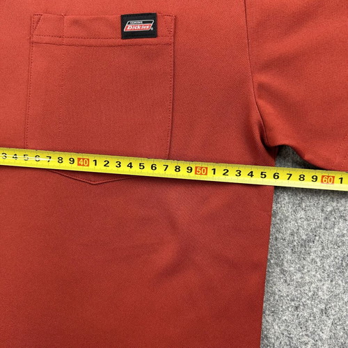 Dickies men's medium burgundy red T-shirt with pocket