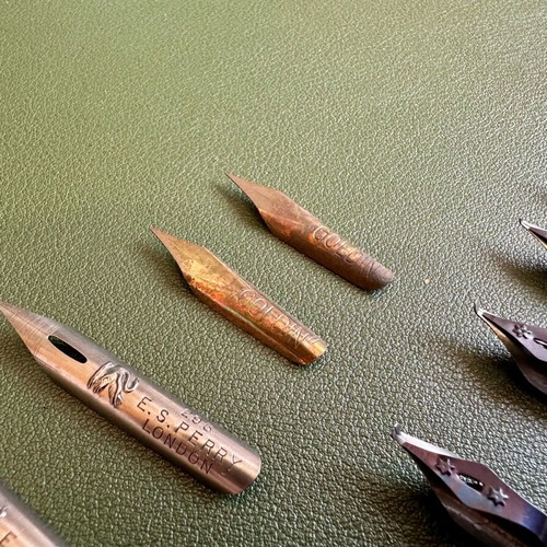 Collectible dip pen nibs used, lot of 42 pieces