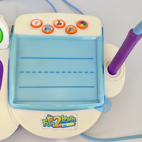 Fisher-Price Fun-2-Learn Computer Cool School like new educational toy