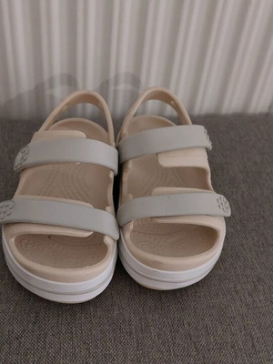 Crocs C9 като нови, размер 25-26, бежови