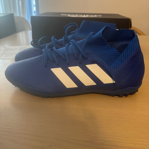 Adidas Memeziz Tango football shoes like new, size 42.5, blue