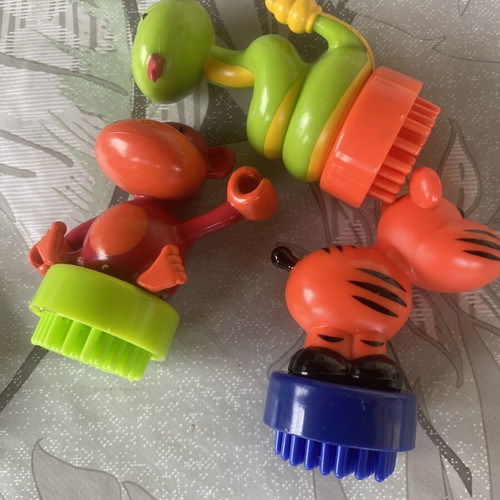 Bristle Blocks Animal Figures Set like new by Battat
