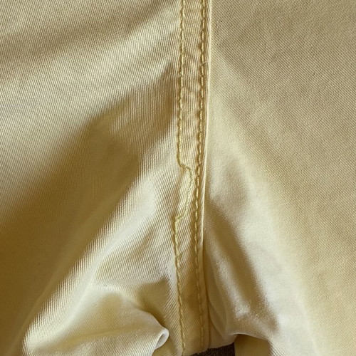 Tommy Hilfiger Butter Yellow Cargo Shorts XL relaxed fit like new