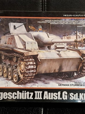 Sturmgeschütz III Ausf. G Sd. Kfz. 142/1 Γερμανικό άρμα μάχης ΒΠΠ 1/48 κλίμακα