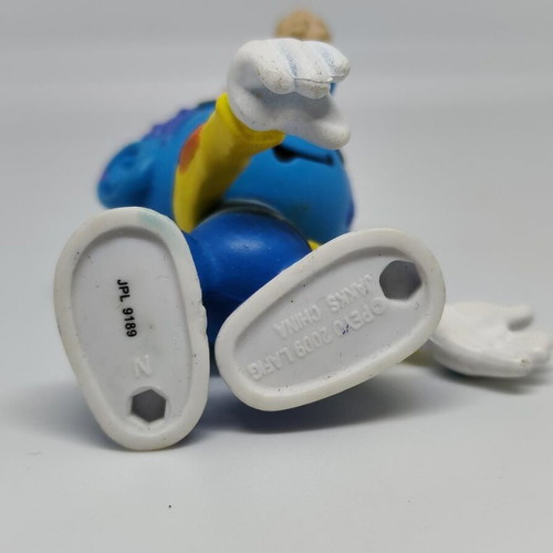 Smurf Skiier Figure Peyo like new, collectible