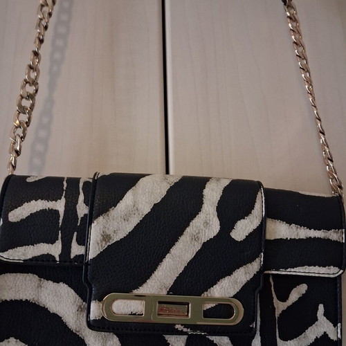 Liu Jo crossbody bag like new with gold chain