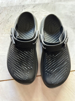 Crocs Light Ride Clog EU size 36-37 like new, black